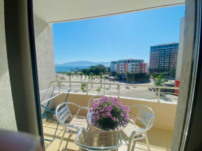 Ajsi Apartments